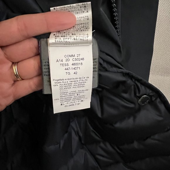 Reversible Down Jacket - Picture 14 of 16